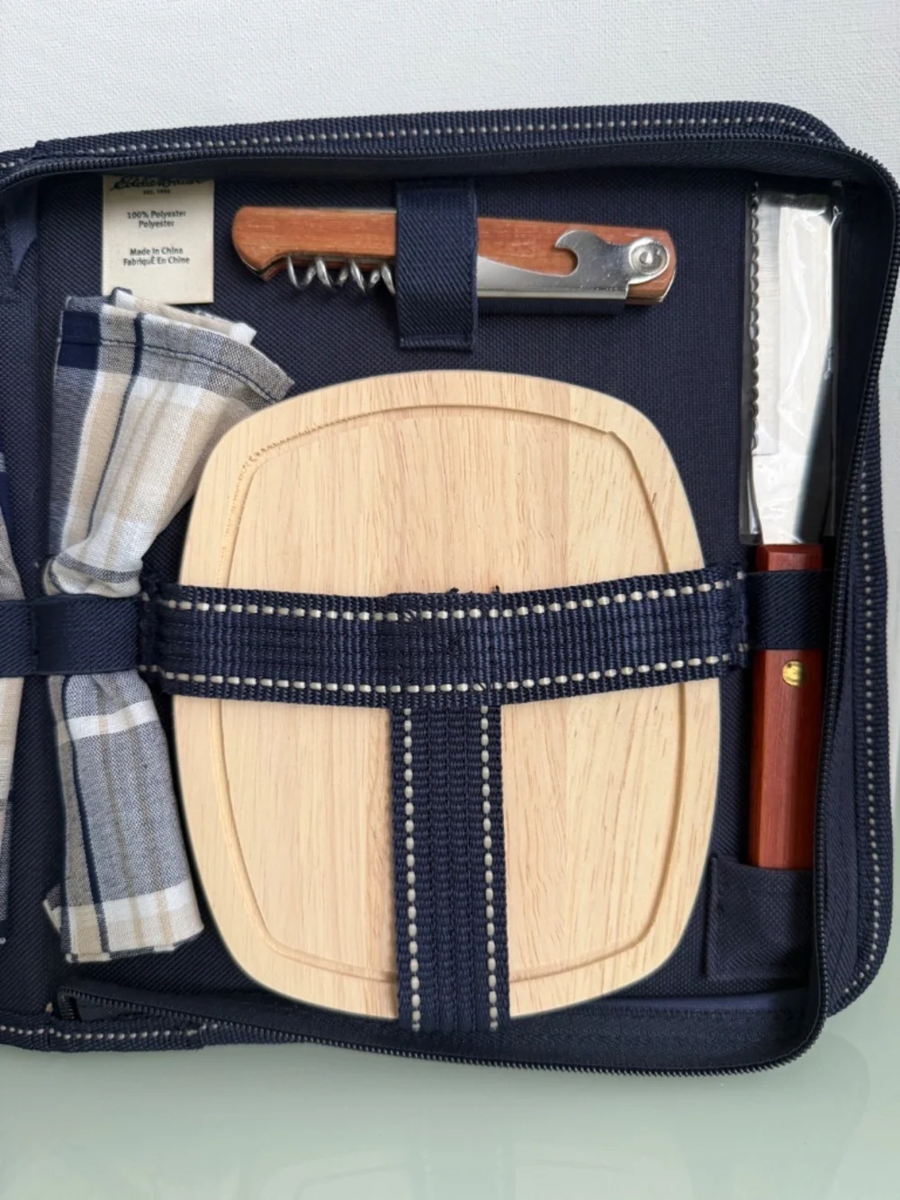 Eddie Bauer Travel Snack Set NWT Navy Picnic Cheese Board Corkscrew Kit